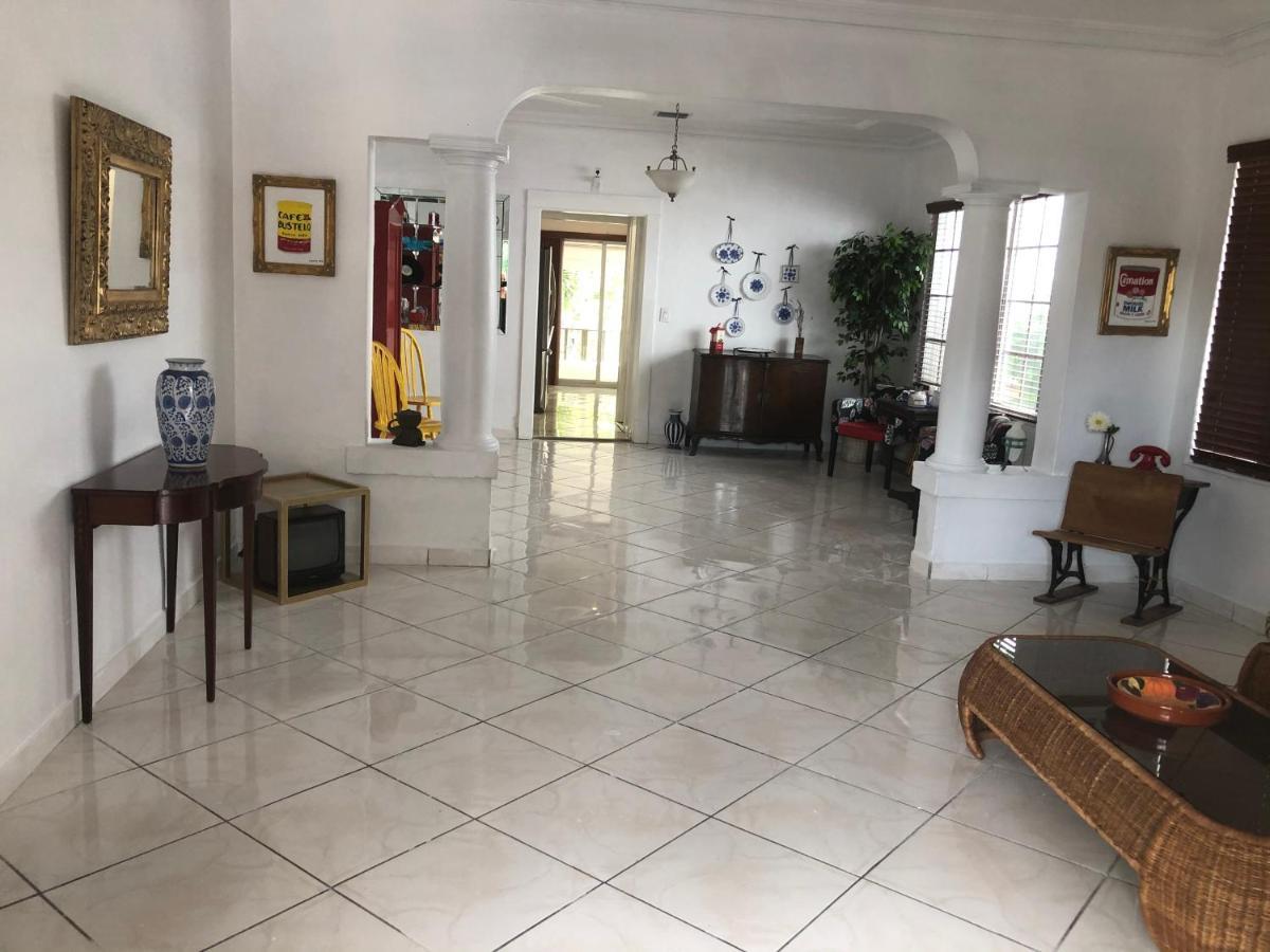 מיאמי Private Suite Next To Calle Ocho מראה חיצוני תמונה